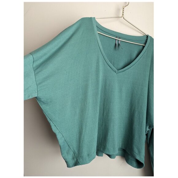 by Anthropologie Dina V-Neck Top - Picture 6 of 6